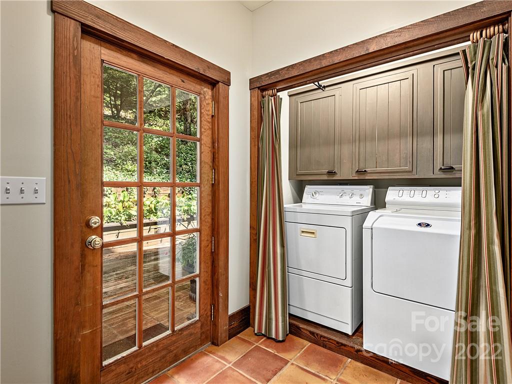 35 Hickory Forest Lane Fairview NC 28730