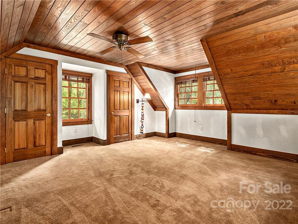 35 Hickory Forest Lane Fairview NC 28730