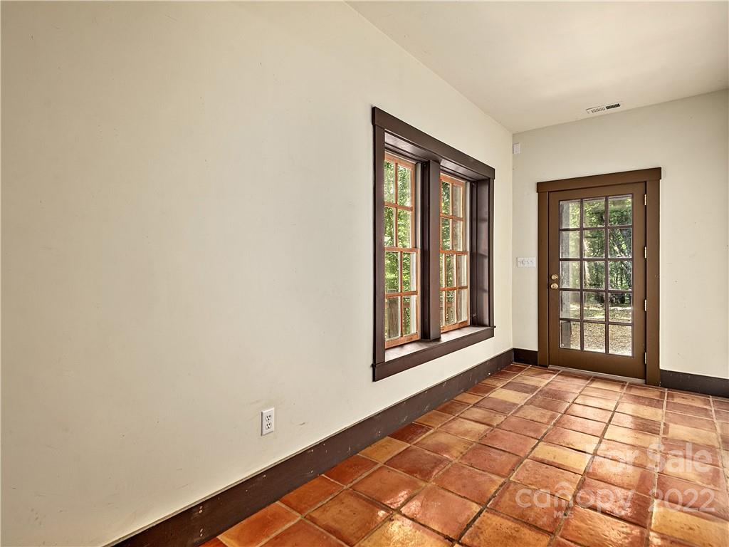 35 Hickory Forest Lane Fairview NC 28730