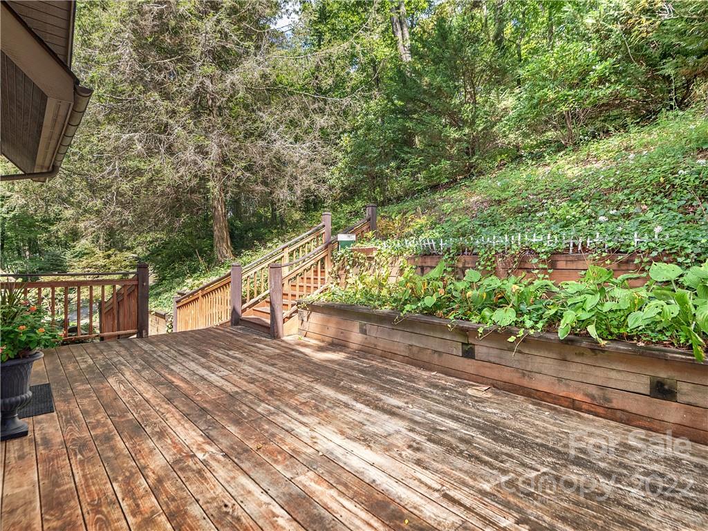 35 Hickory Forest Lane Fairview NC 28730