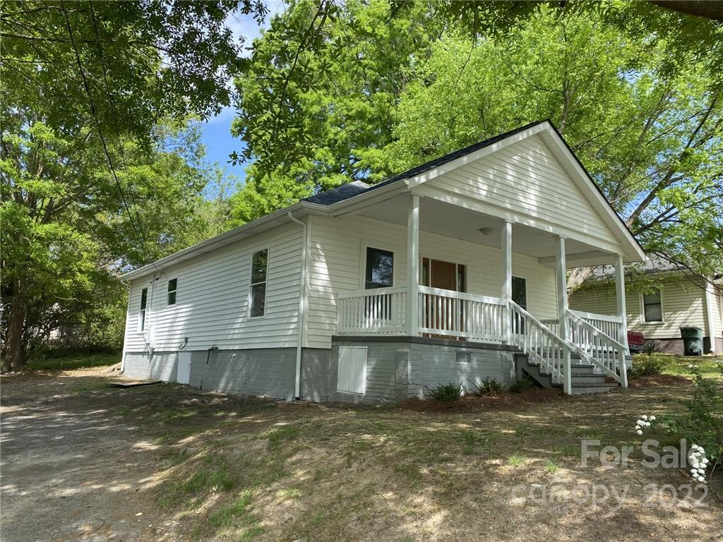 425 S Oak Street Gastonia NC 28054