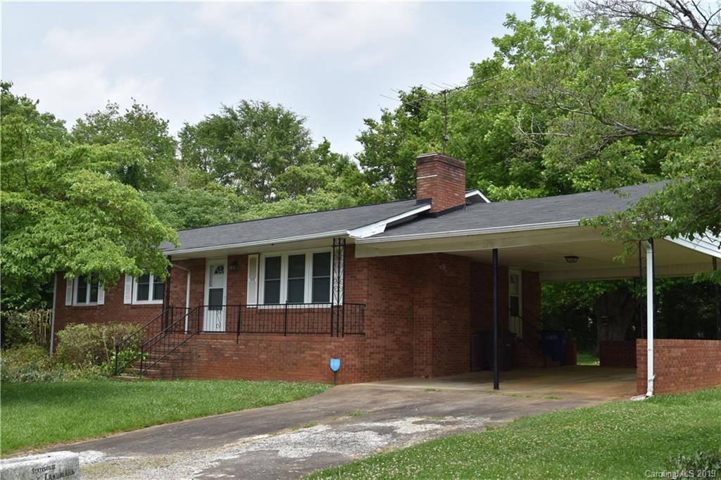 1619 Lynnwood Drive Statesville NC 28677