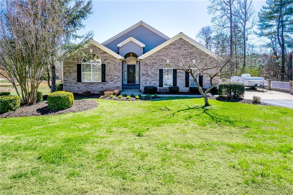 4721 Crystal Falls Avenue Hickory NC 28601