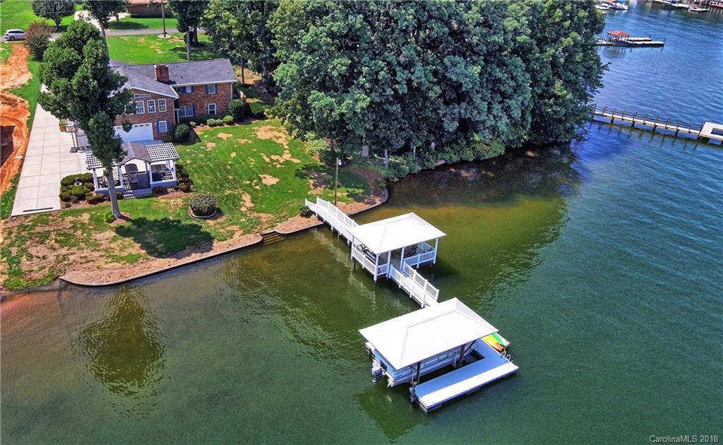 22208 Country Club Circle Cornelius NC 28031