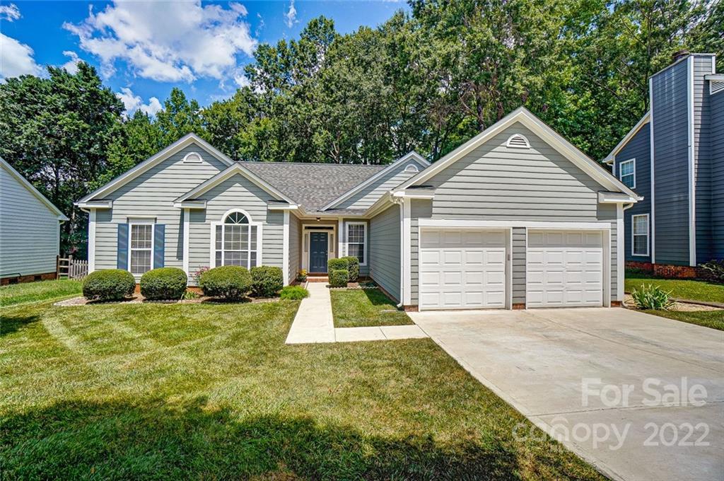6936 Daerwood Place Charlotte NC 28215