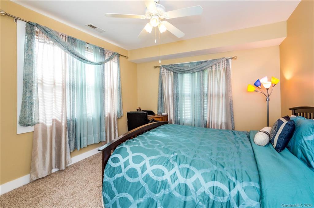 17 Woods Crossing Way Weaverville NC 28787