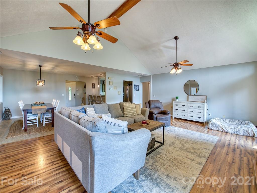 639 Rosalie Lane Waynesville NC 28785