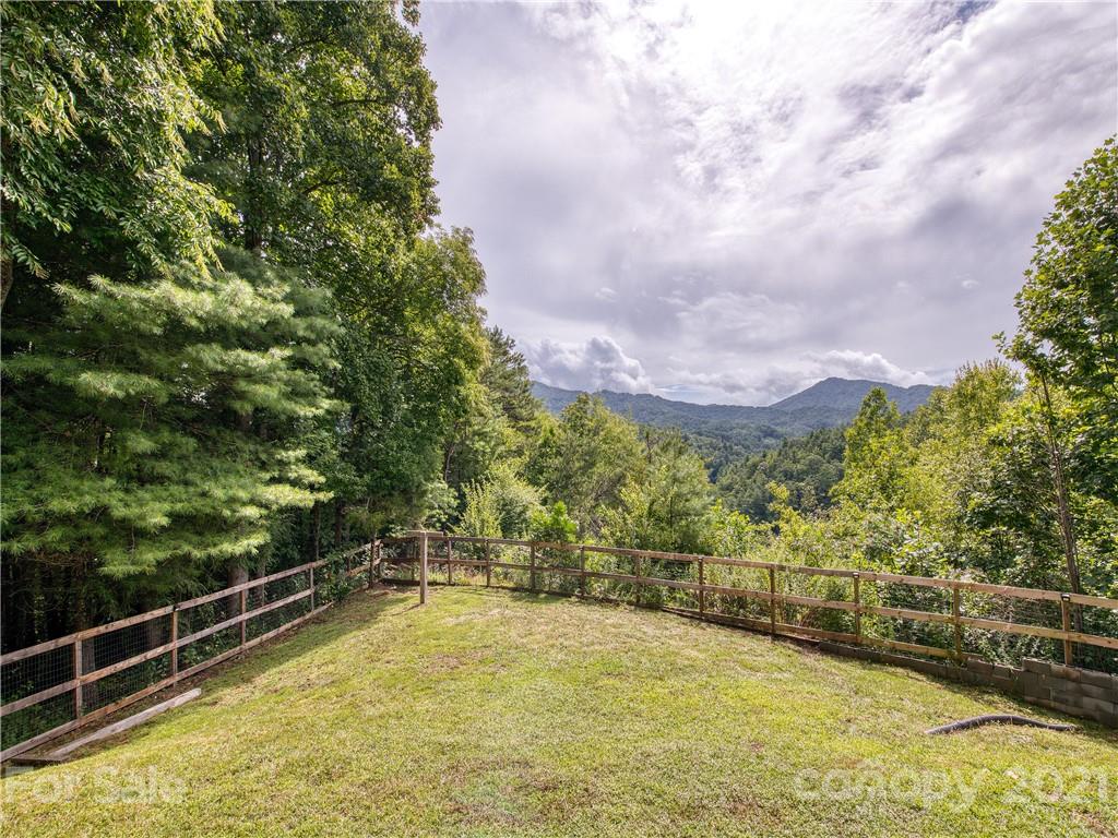 639 Rosalie Lane Waynesville NC 28785