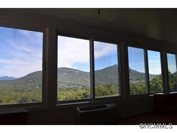 211 Bee Ridge Road Asheville NC 28803