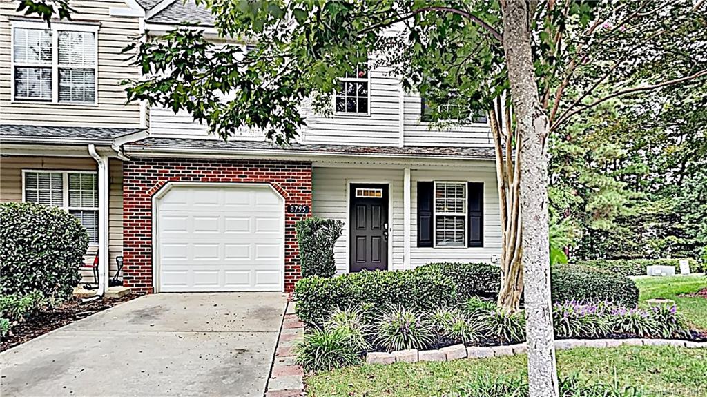 8795 Robinson Forest Drive Charlotte NC 28277