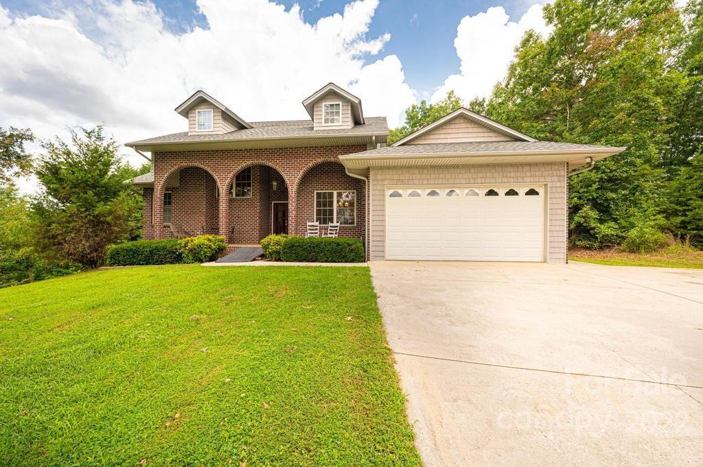 6389 Mountainside Drive Hickory NC 28601