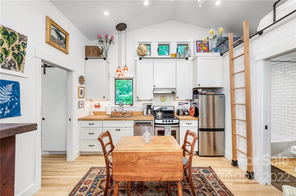 43 Fulton Street Asheville NC 28801