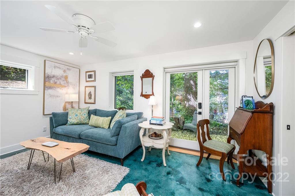 43 Fulton Street Asheville NC 28801