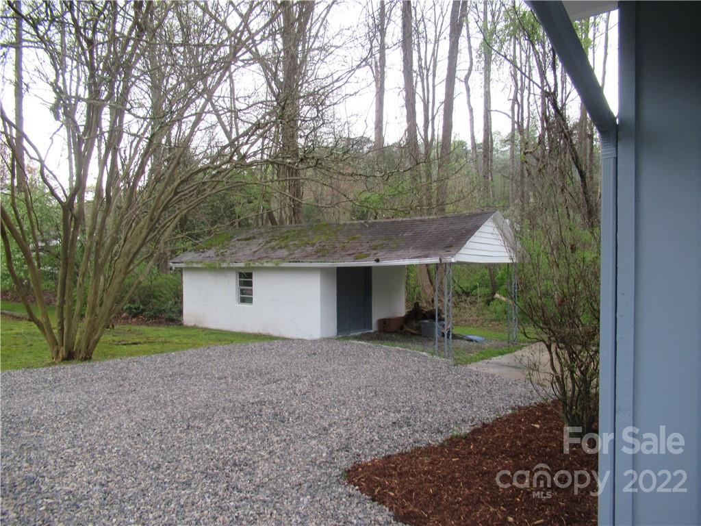 269 Forsythe Street Marion NC 28752
