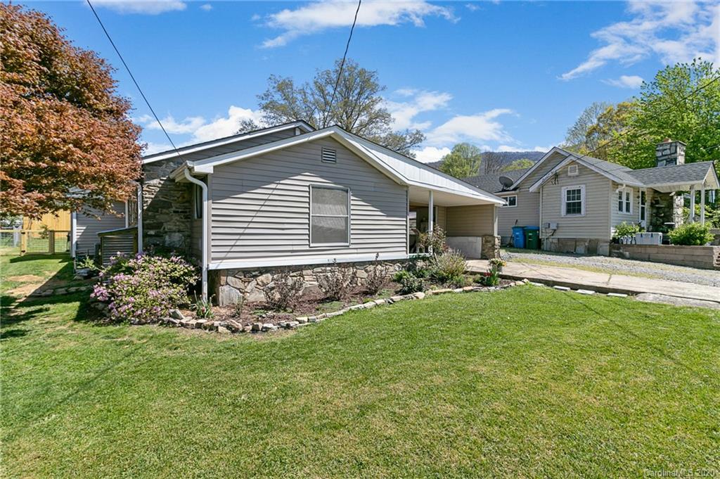 131 Fountain Way Swannanoa NC 28778