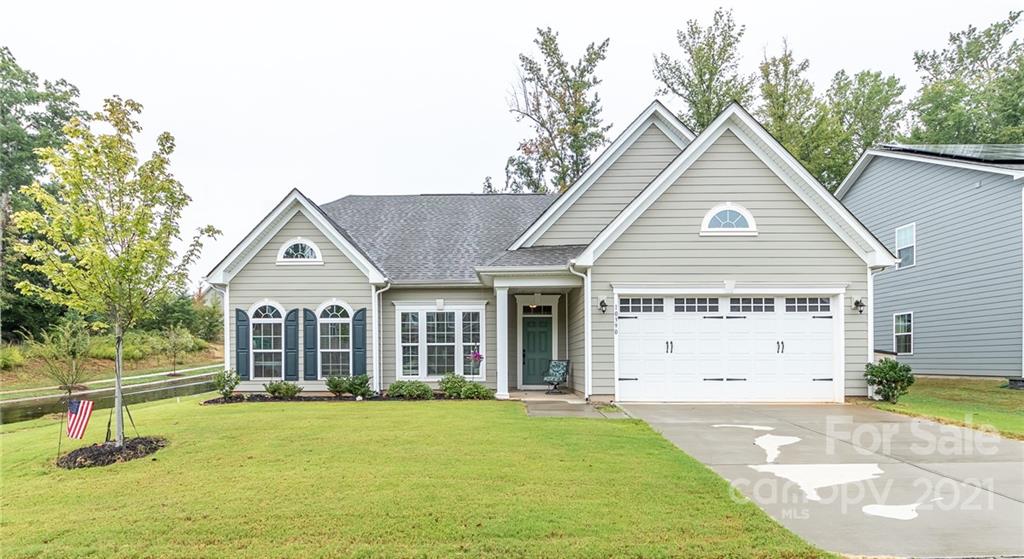 10390 Paper Birch Drive Charlotte NC 28215