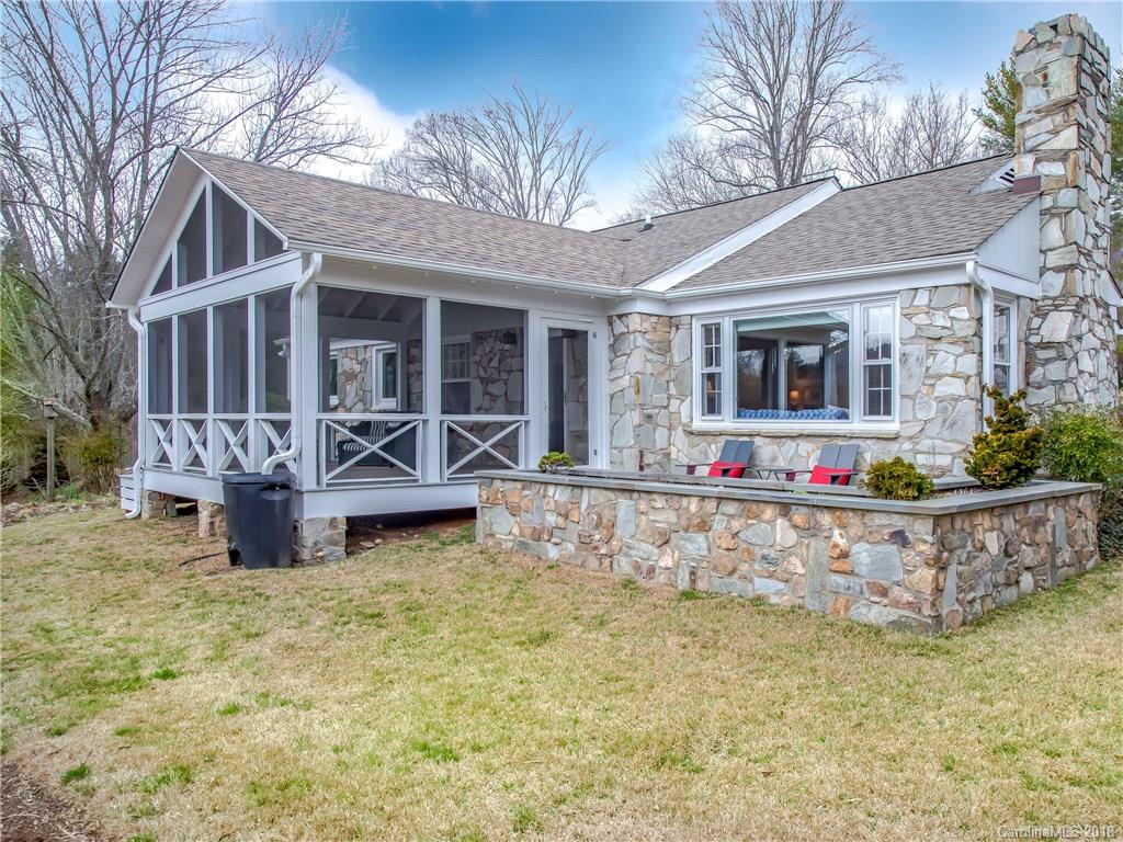 21 Pinecroft Road Asheville NC 28804