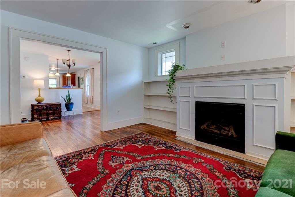 52 Valley View Road Asheville NC 28803