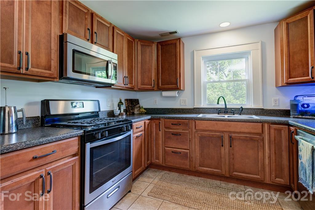 52 Valley View Road Asheville NC 28803