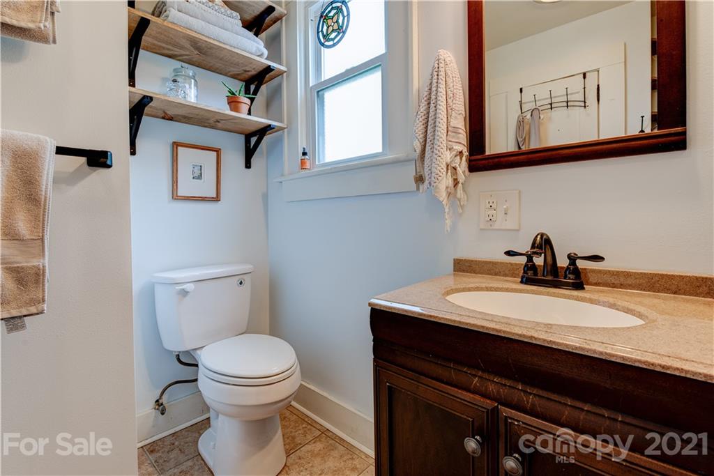 52 Valley View Road Asheville NC 28803