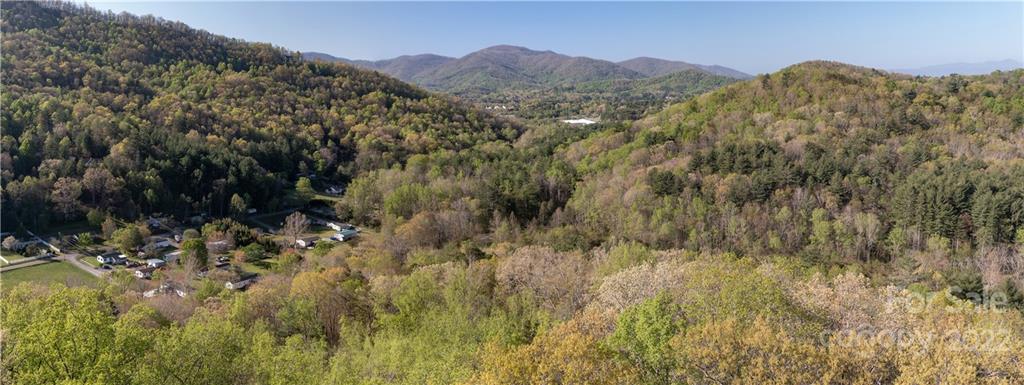 540 Old Bee Tree Road Swannanoa NC 28778