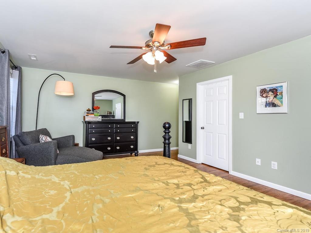 140 Carrier Street Asheville NC 28806