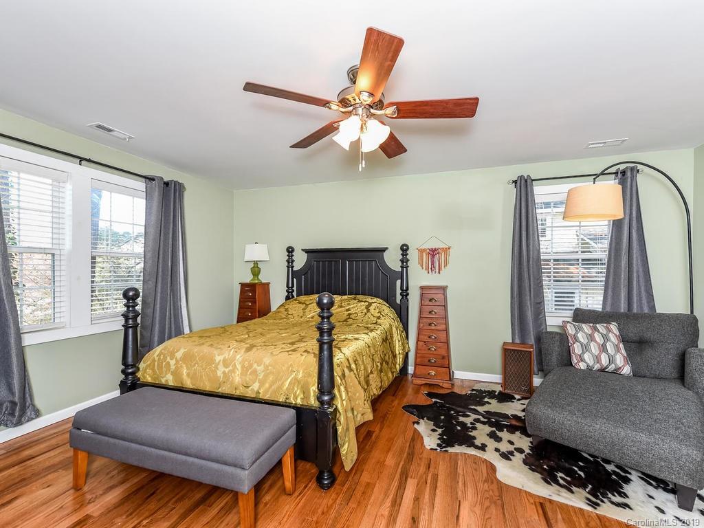 140 Carrier Street Asheville NC 28806