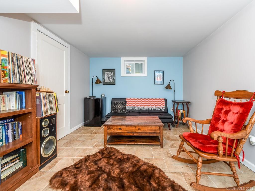140 Carrier Street Asheville NC 28806