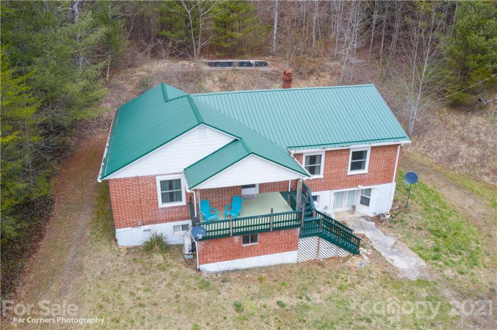 9086 Nc 208 Highway Marshall NC 28753