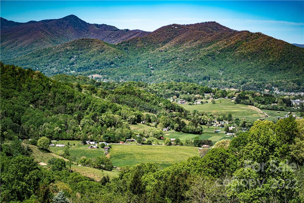 509 Gaddy Heights Waynesville NC 28786