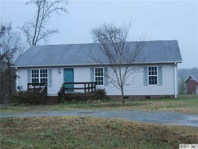 5120 Clearwater Lake Road Mount Holly NC 28120