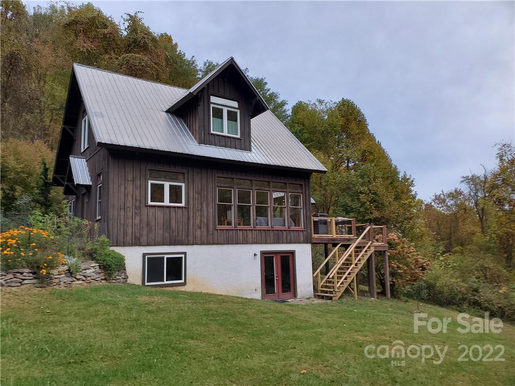 521 Sugar Creek Road Leicester NC 28748