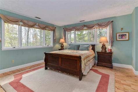 27 Patriots Drive Asheville NC 28805