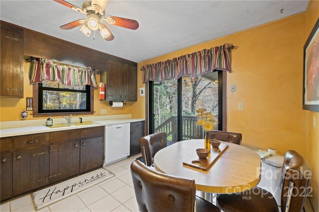 114 Chestnut Forest Road Fairview NC 28730