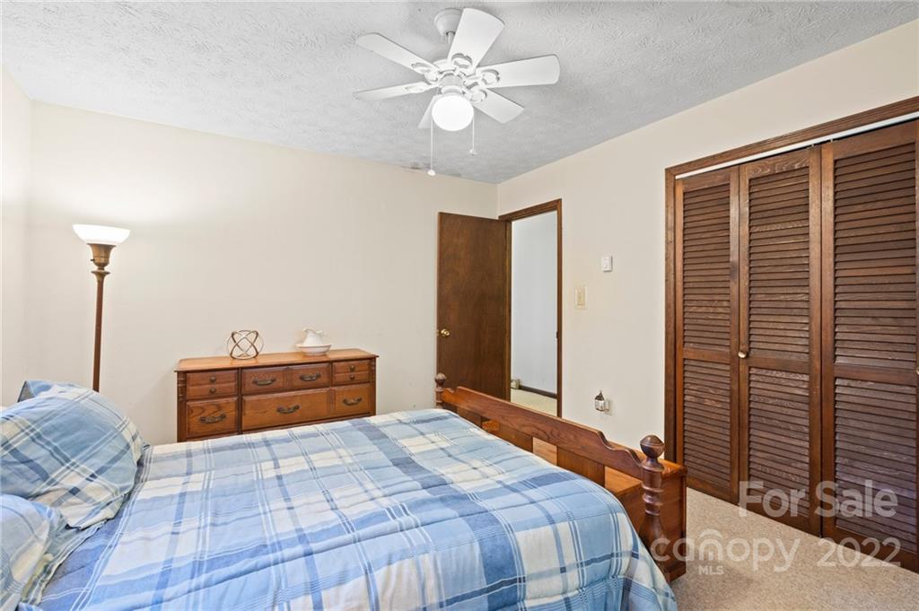 114 Chestnut Forest Road Fairview NC 28730