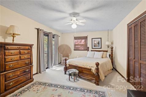 114 Chestnut Forest Road Fairview NC 28730