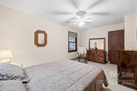 114 Chestnut Forest Road Fairview NC 28730