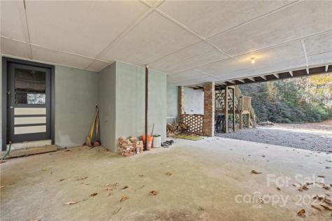 114 Chestnut Forest Road Fairview NC 28730