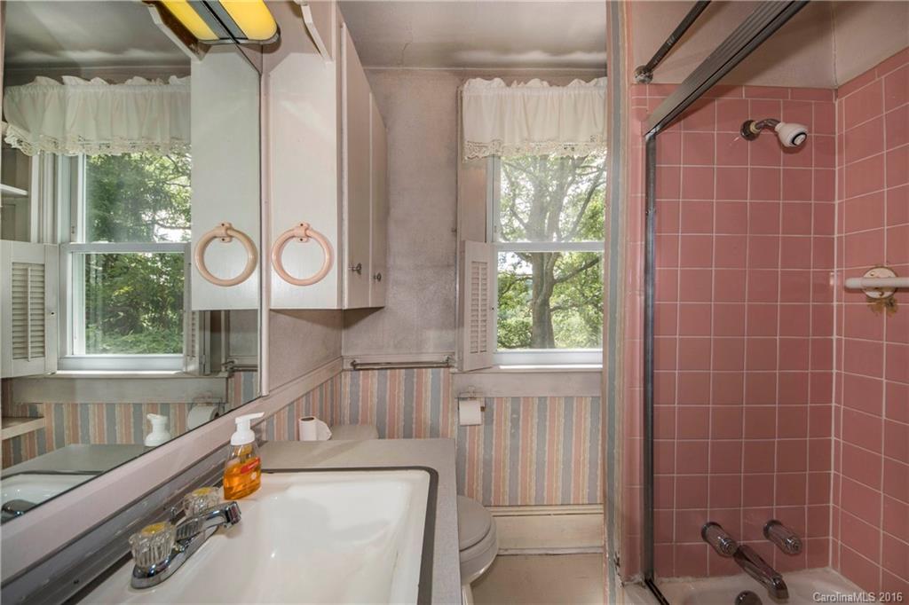 44 Huckleberry Lane Waynesville NC 28785