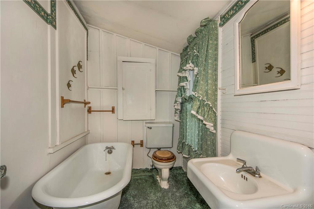 44 Huckleberry Lane Waynesville NC 28785