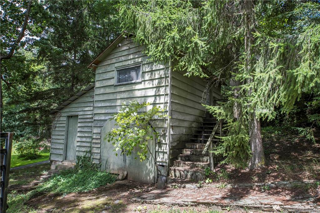 44 Huckleberry Lane Waynesville NC 28785