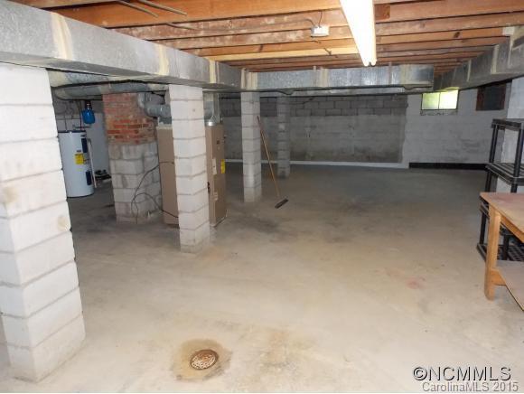 171 North Main Street Weaverville NC 28787