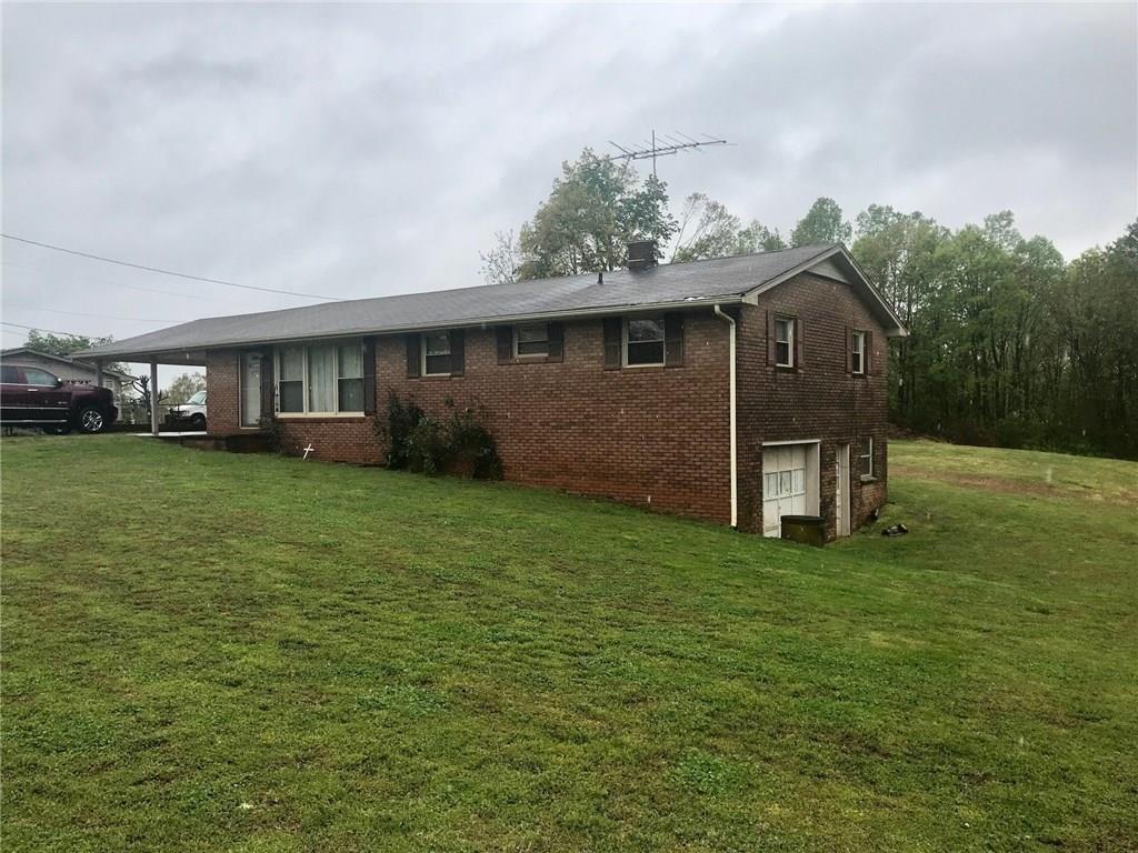 104 Old Schoolhouse Road Taylorsville NC 28681