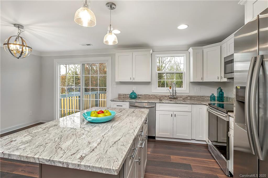 12100 Red Hickory Lane Charlotte NC 28273