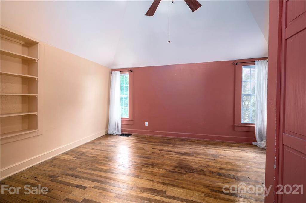 148 New Haw Creek Road Asheville NC 28805