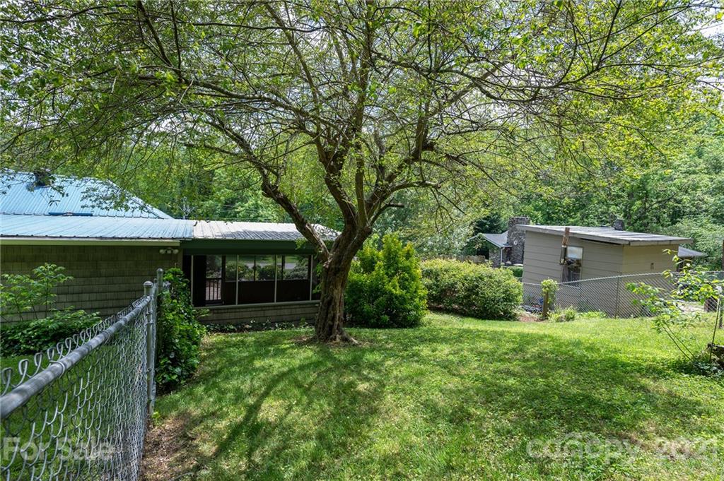 148 New Haw Creek Road Asheville NC 28805