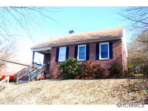 8 Enka Orchard Street Candler NC 28715