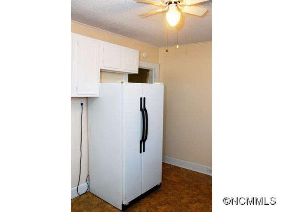 8 Enka Orchard Street Candler NC 28715