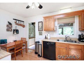 40 Union Chapel Road Weaverville NC 28787