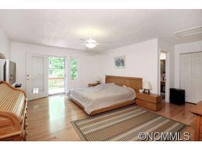 40 Union Chapel Road Weaverville NC 28787